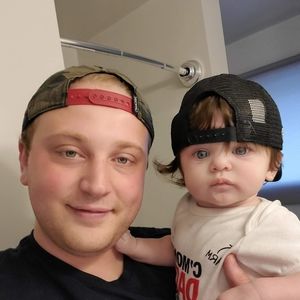 Meet your Posher, Dallon